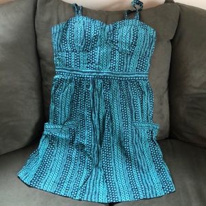 ✨BOGO FREE✨American Eagle dress! Size 6